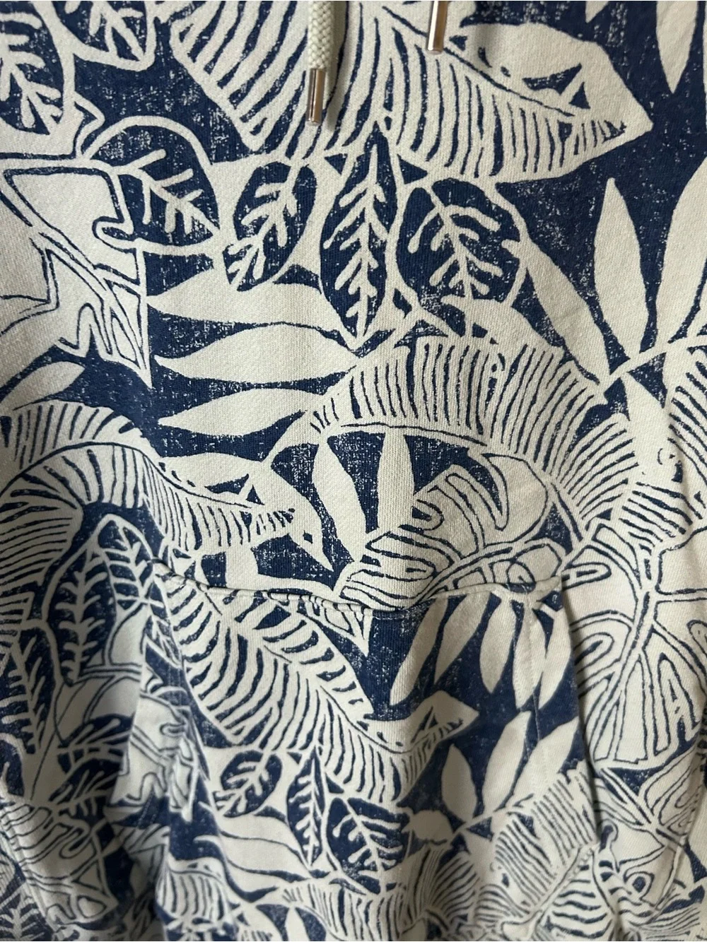 J. Crew Men's Navy and white Leaf-Print Sweatshirt